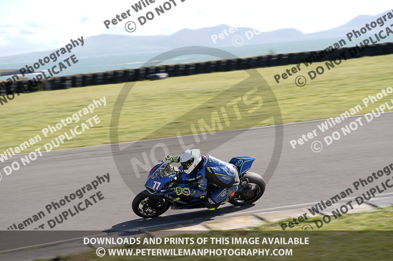 anglesey no limits trackday;anglesey photographs;anglesey trackday photographs;enduro digital images;event digital images;eventdigitalimages;no limits trackdays;peter wileman photography;racing digital images;trac mon;trackday digital images;trackday photos;ty croes